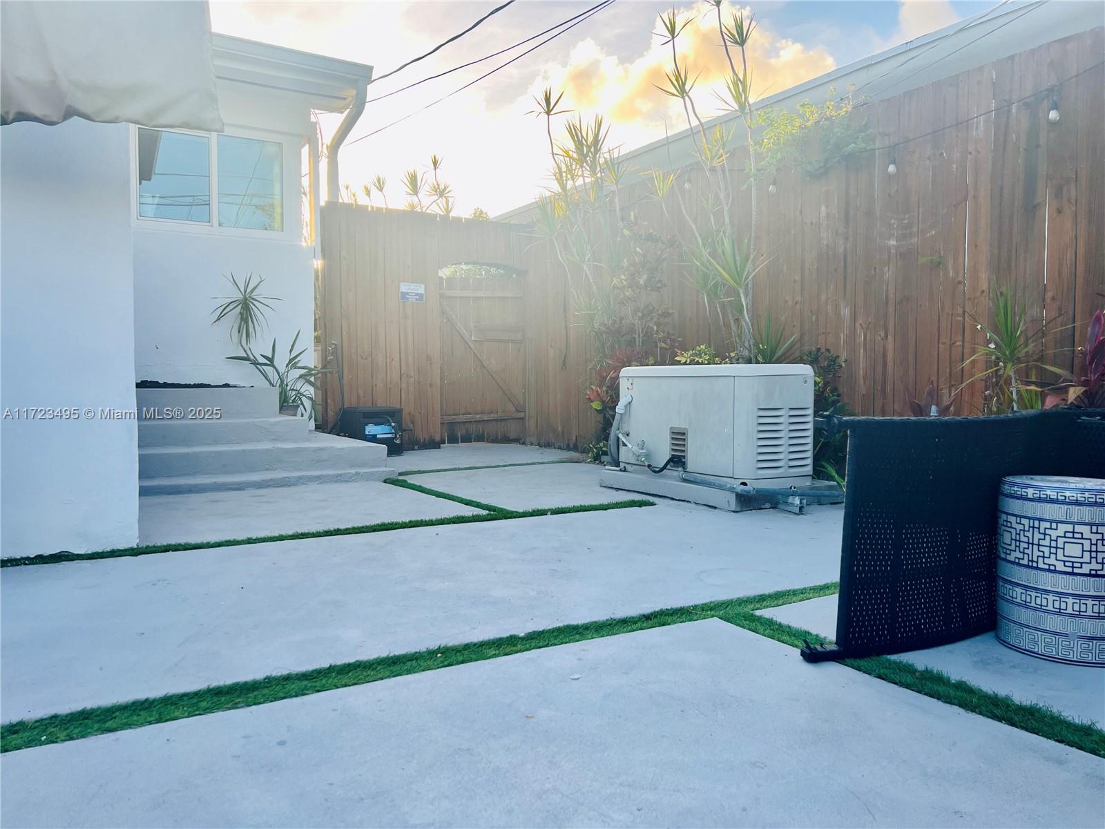 7549 Adventure Ave North Bay Village, FL 33141