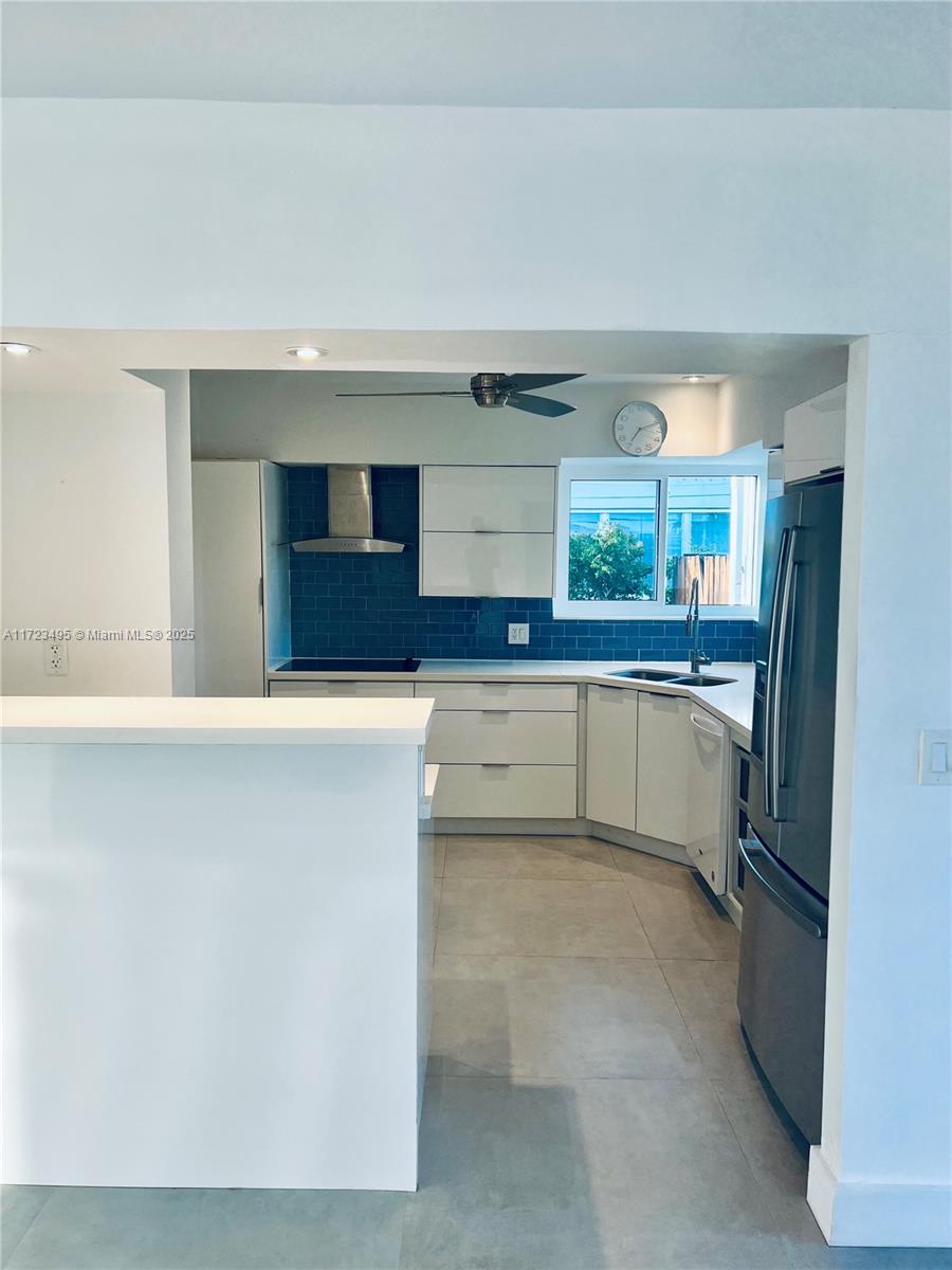 7549 Adventure Ave North Bay Village, FL 33141