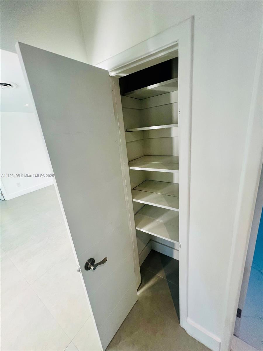 7549 Adventure Ave North Bay Village, FL 33141