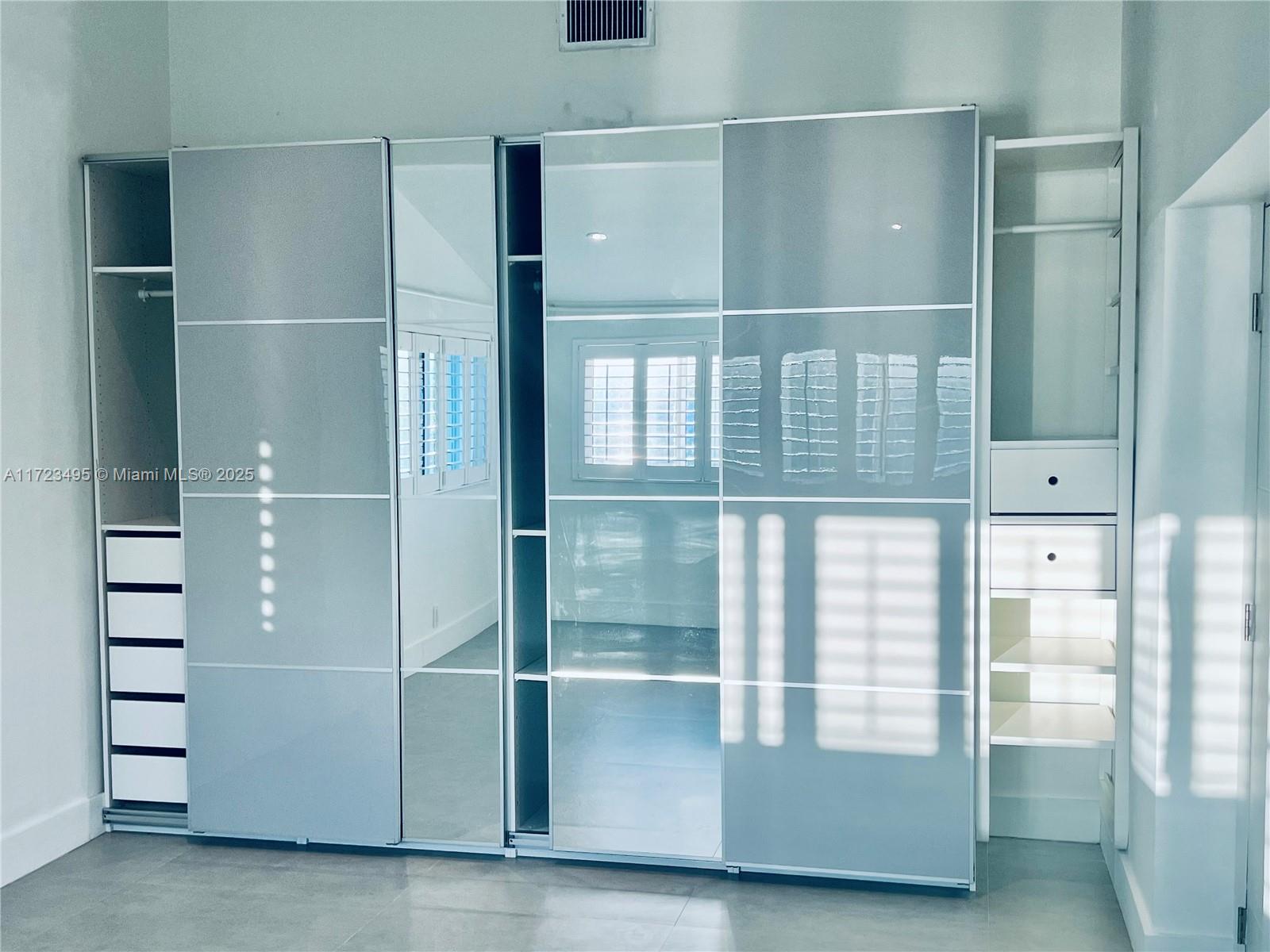 7549 Adventure Ave North Bay Village, FL 33141