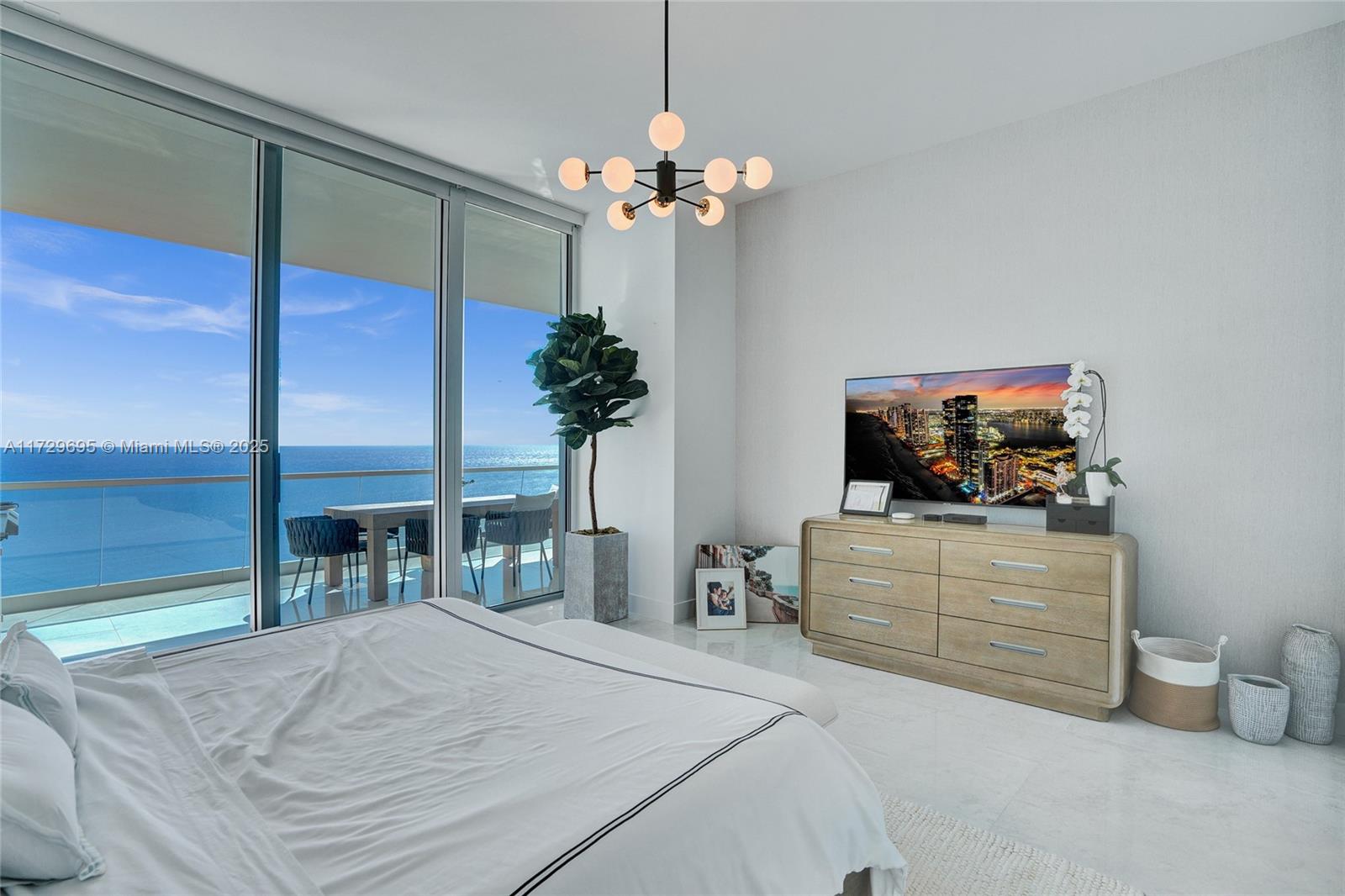 image Turnberry Ocean Club30