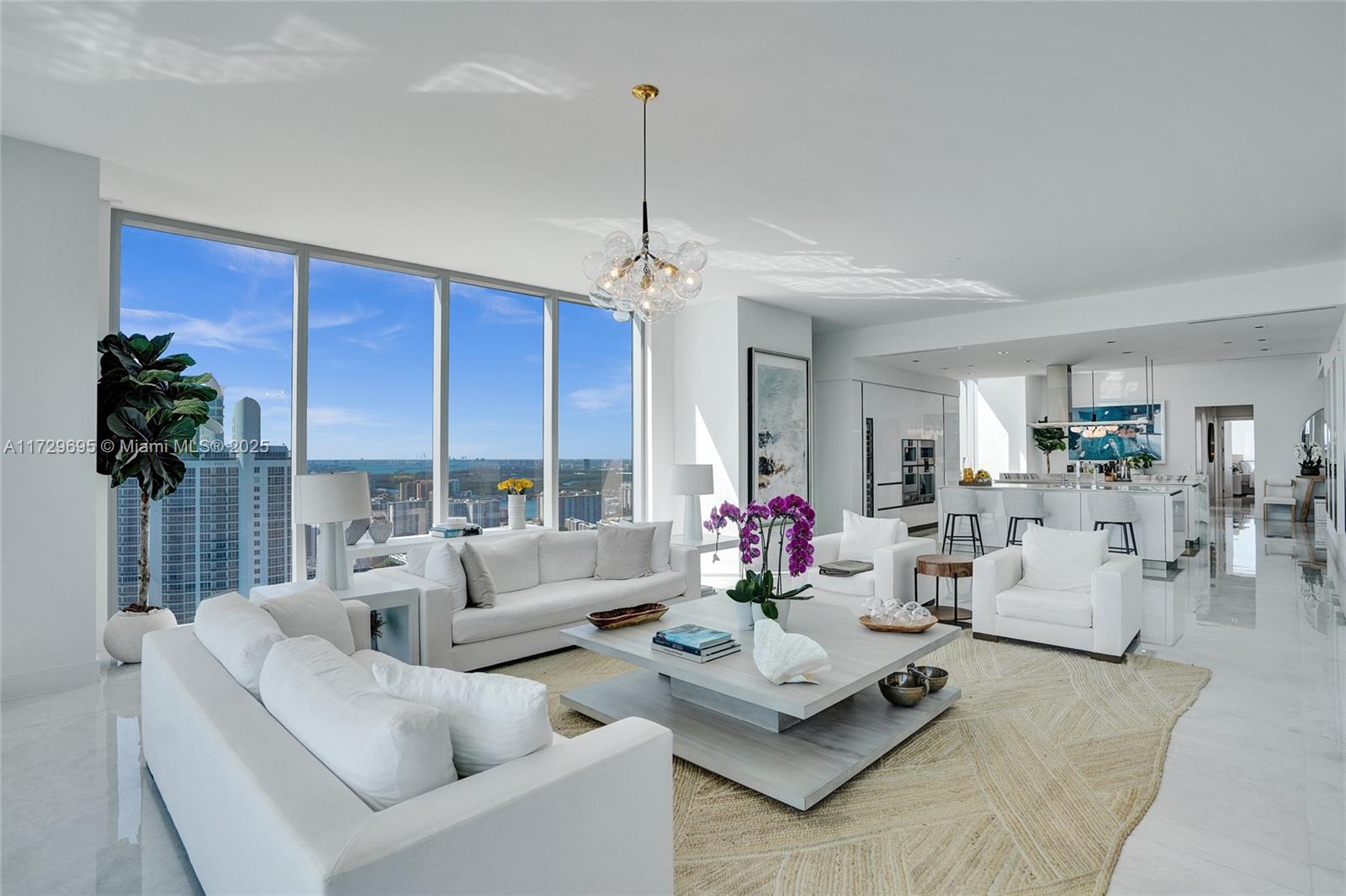 image Turnberry Ocean Club43