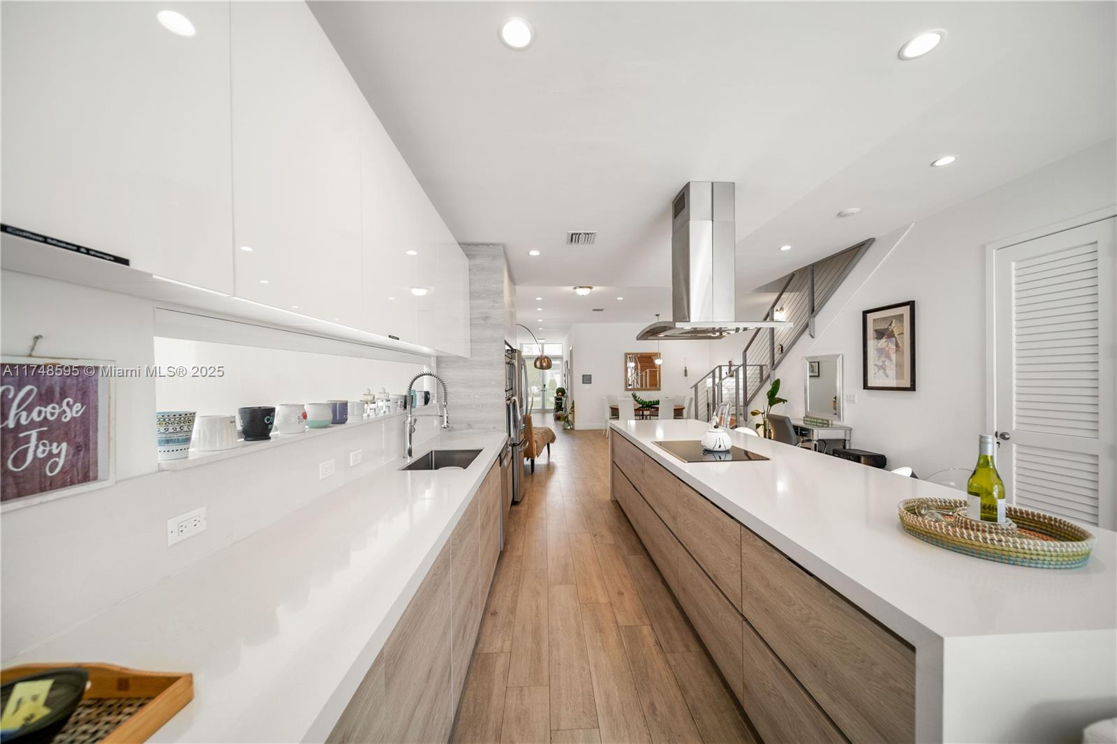 3570 SW 23rd St #3570 Miami, FL 33145