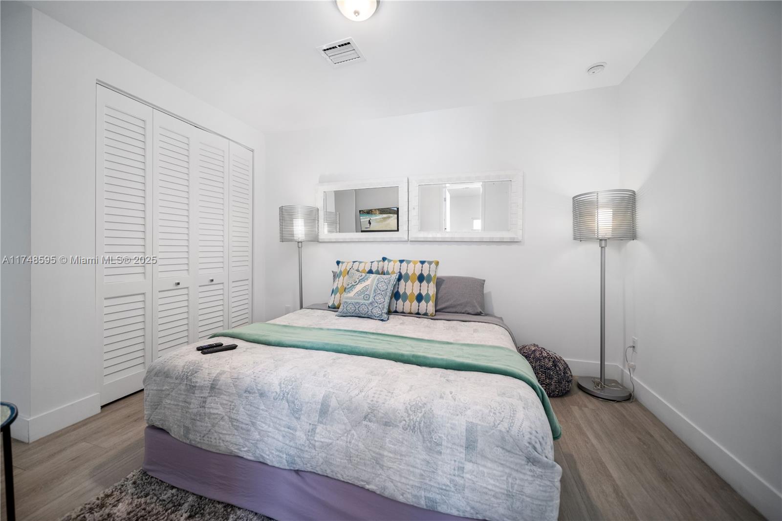 3570 SW 23rd St #3570 Miami, FL 33145