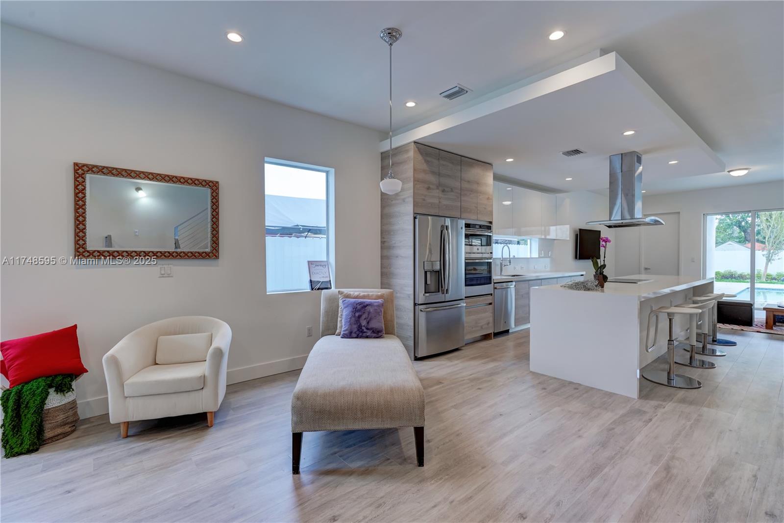 3570 SW 23rd St #3570 Miami, FL 33145