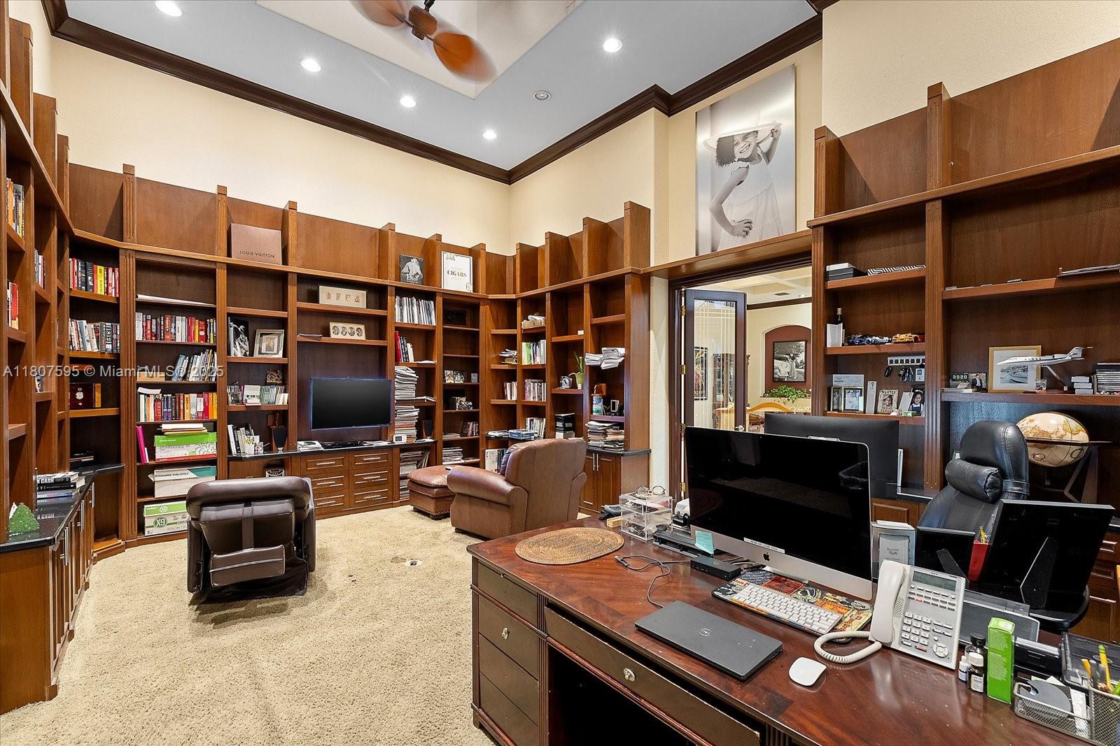 18451 SW 158th St Miami, FL 33187