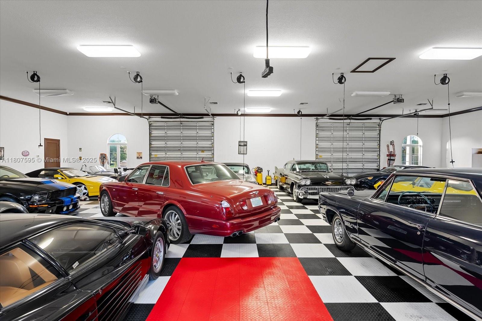 18451 SW 158th St Miami, FL 33187