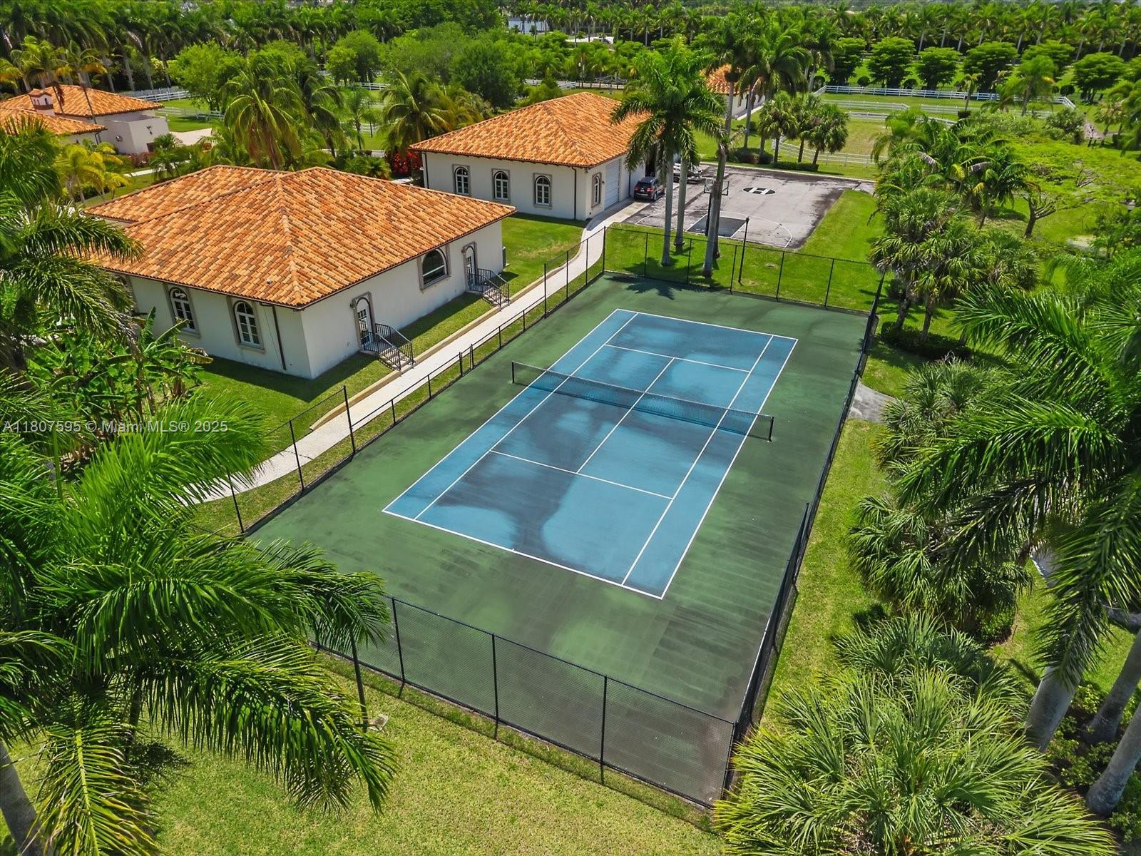 18451 SW 158th St Miami, FL 33187