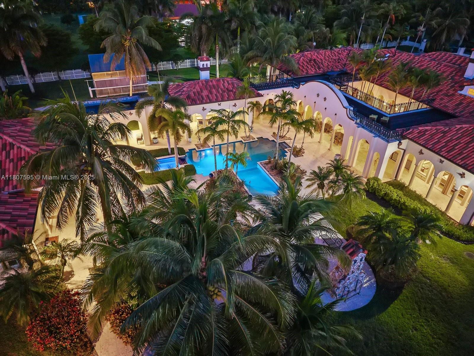 18451 SW 158th St Miami, FL 33187