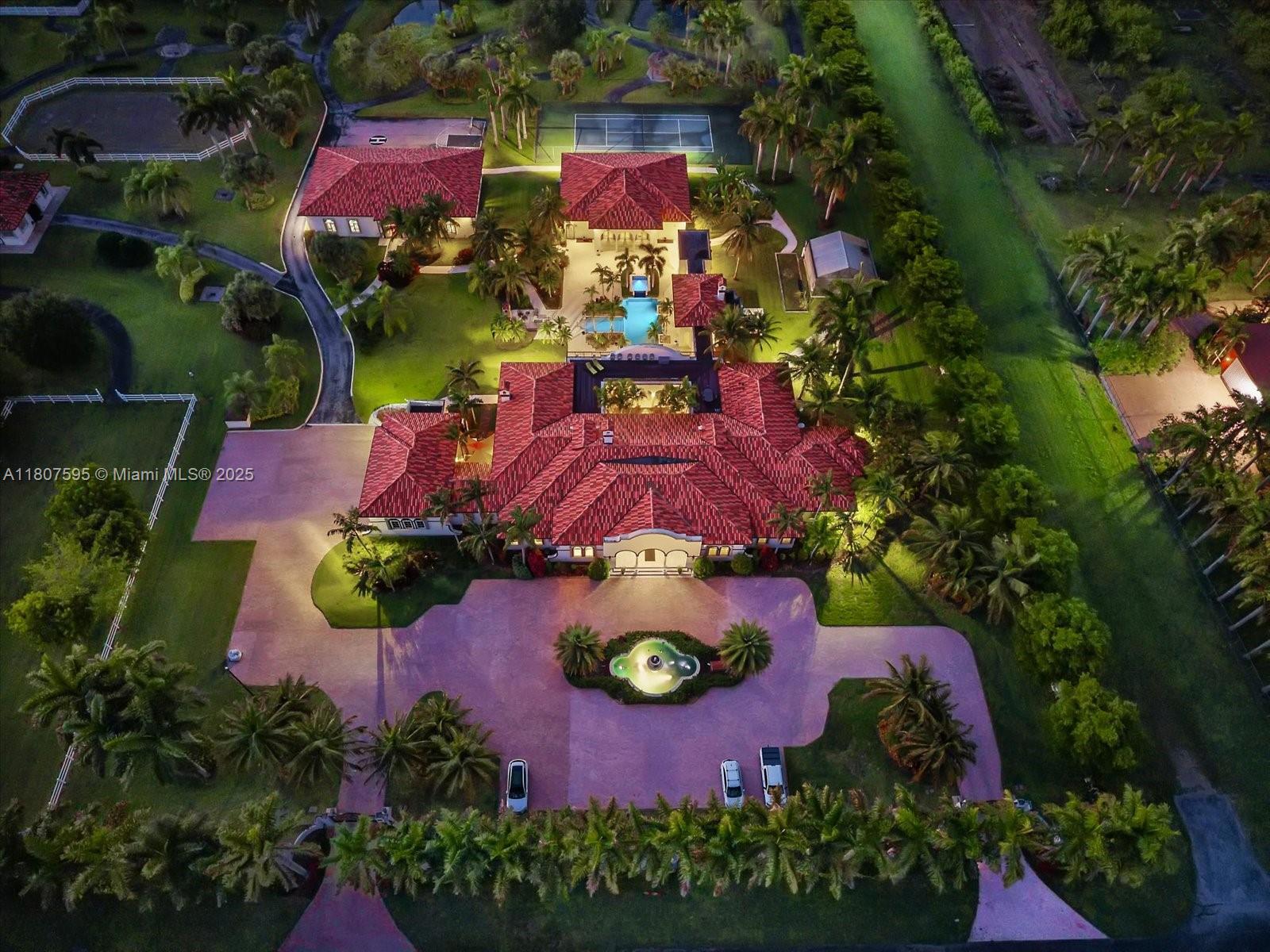 18451 SW 158th St Miami, FL 33187