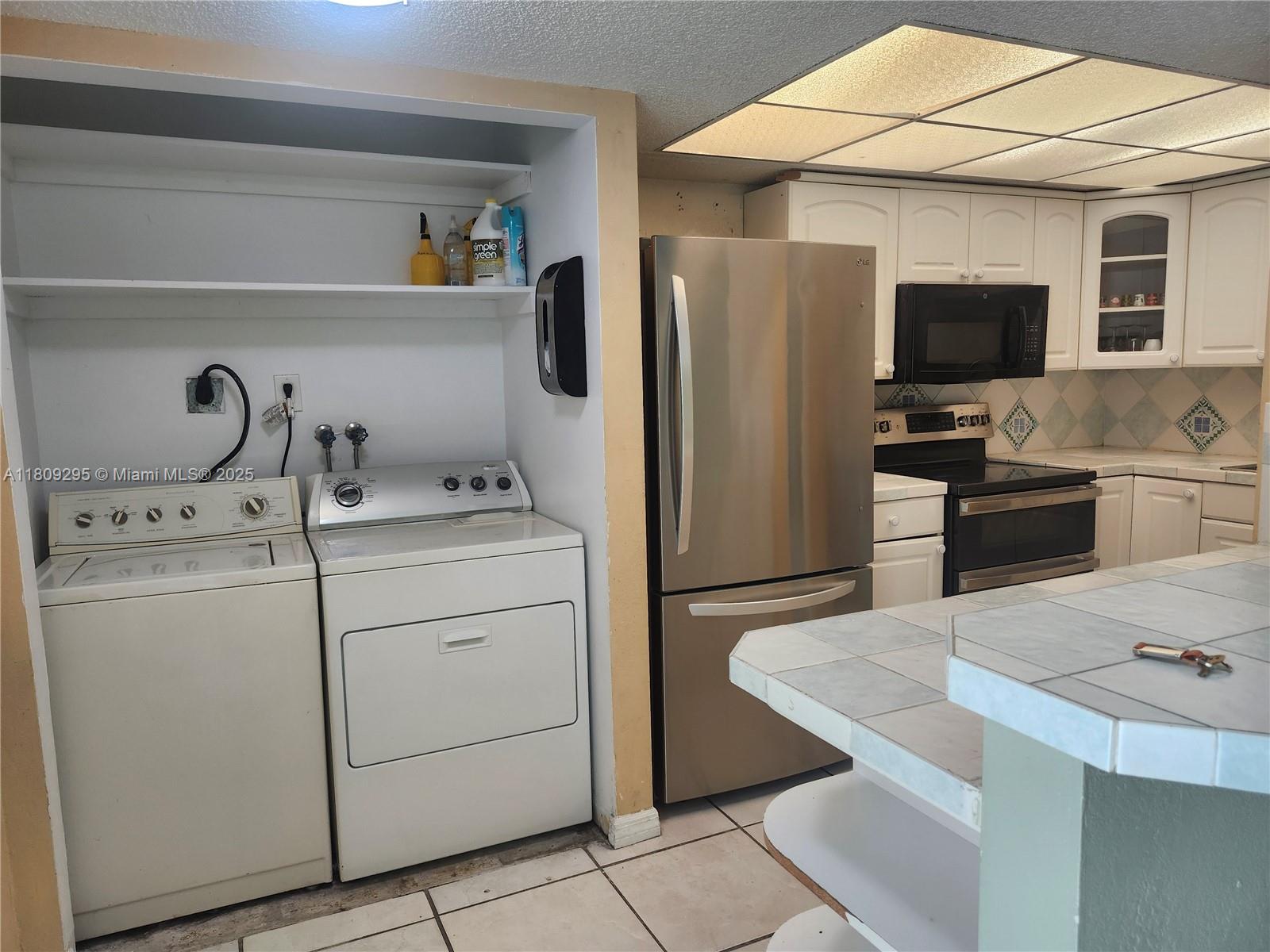 1061 NW 80th Ave #J Margate, FL 33063