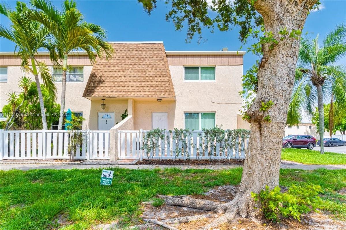 1061 NW 80th Ave #J Margate, FL 33063