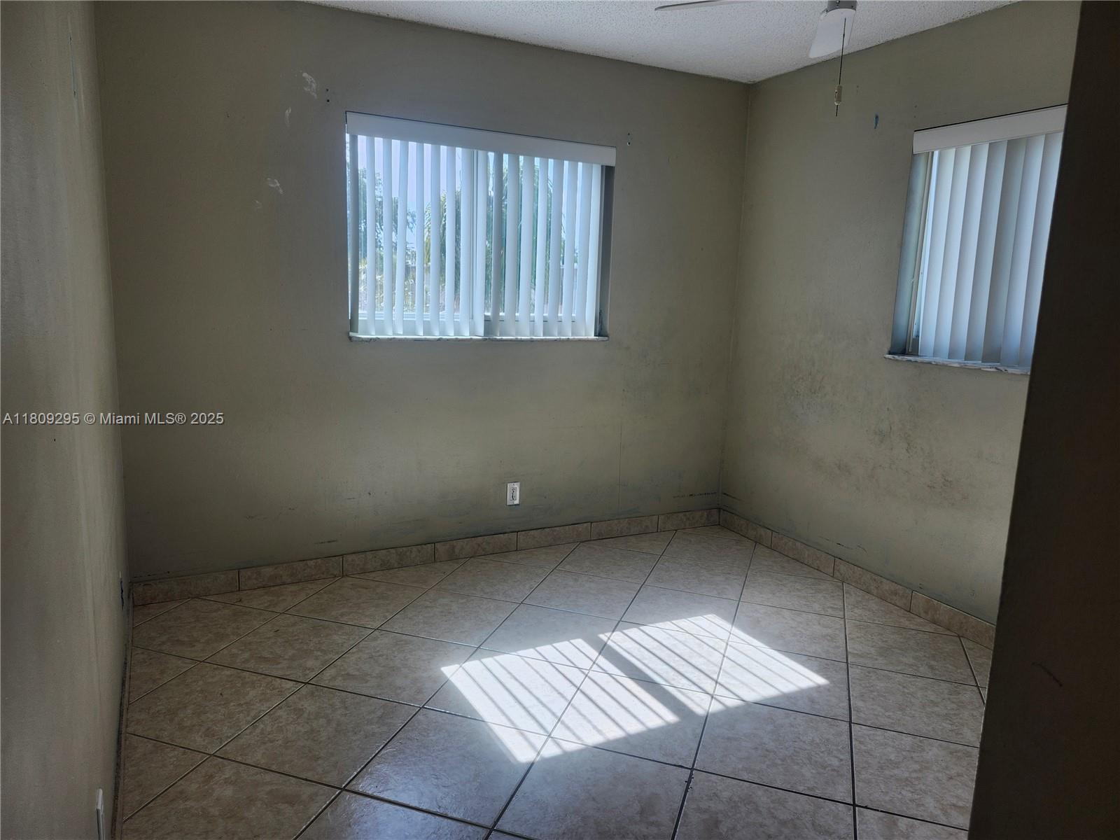 1061 NW 80th Ave #J Margate, FL 33063