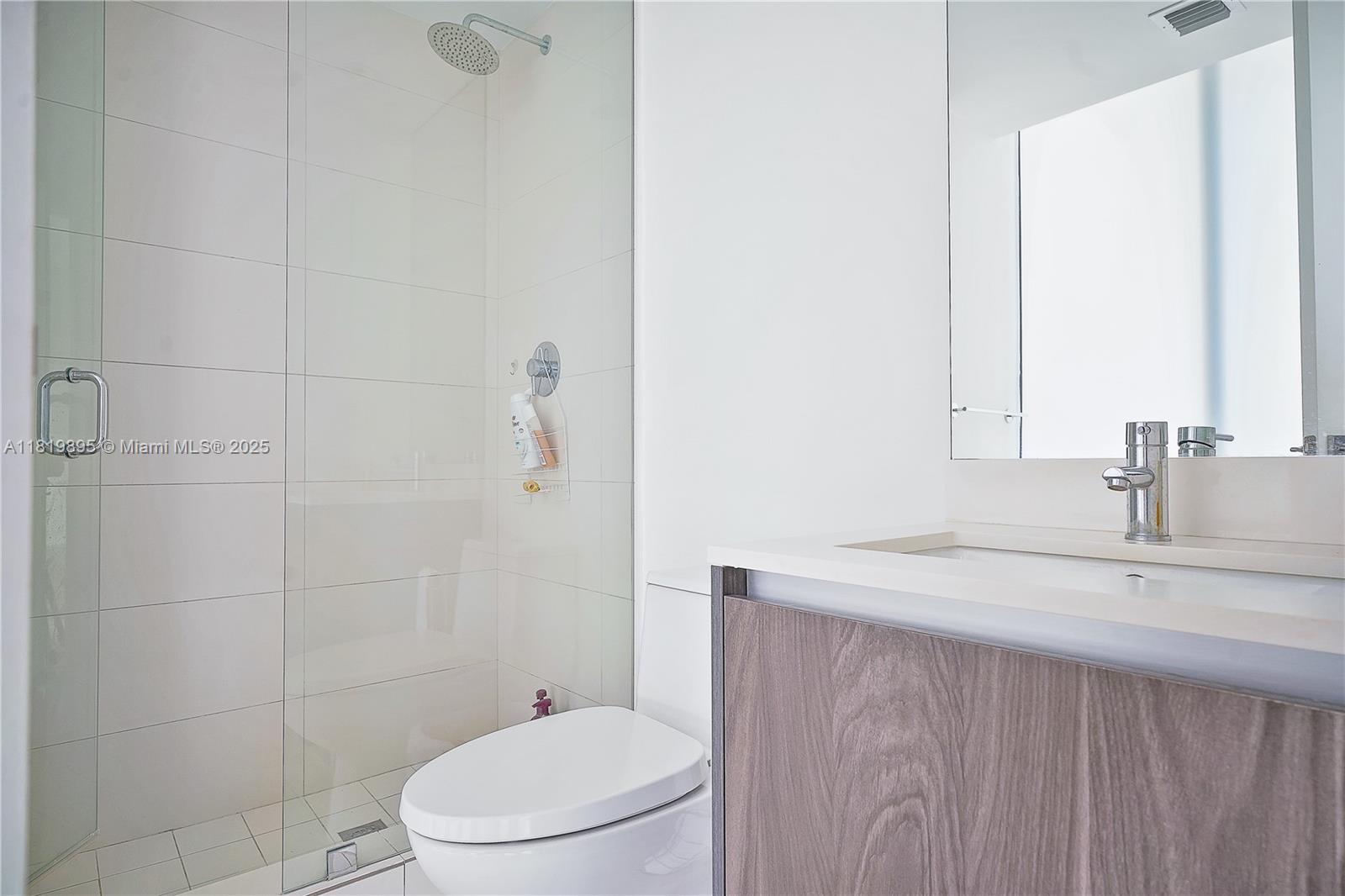 image One Paraiso Condo14