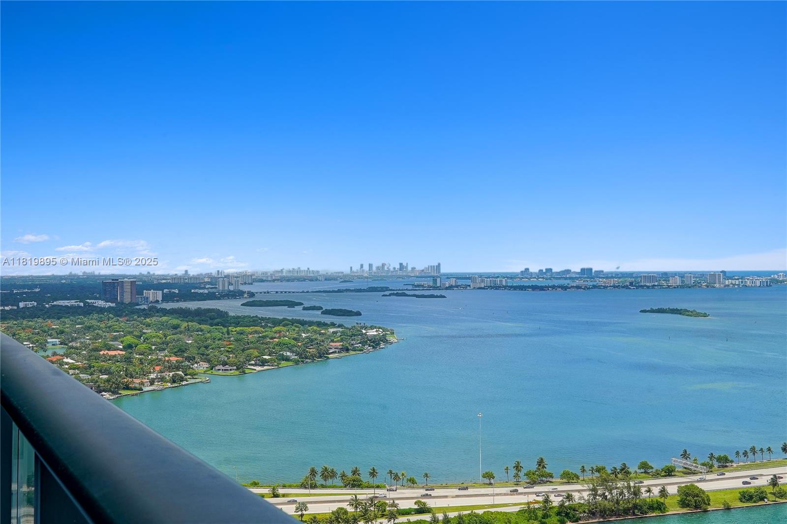 image One Paraiso Condo16