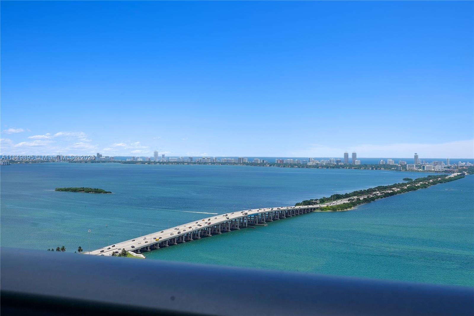 image One Paraiso Condo27