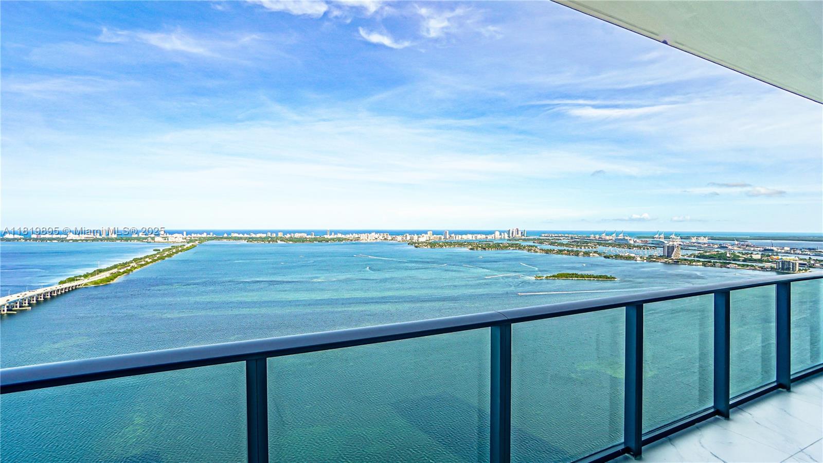 image One Paraiso Condo35