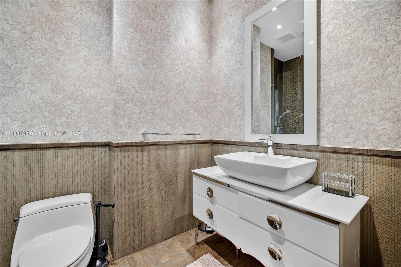 image Trump Royal58