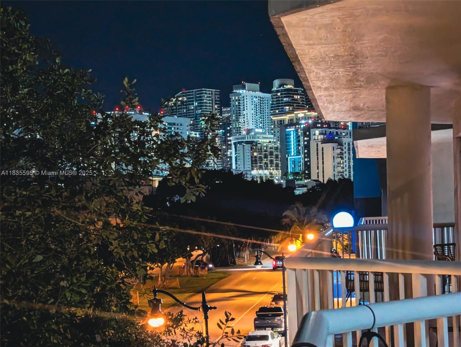 280 SW 20th Rd #404 Miami, FL 33129