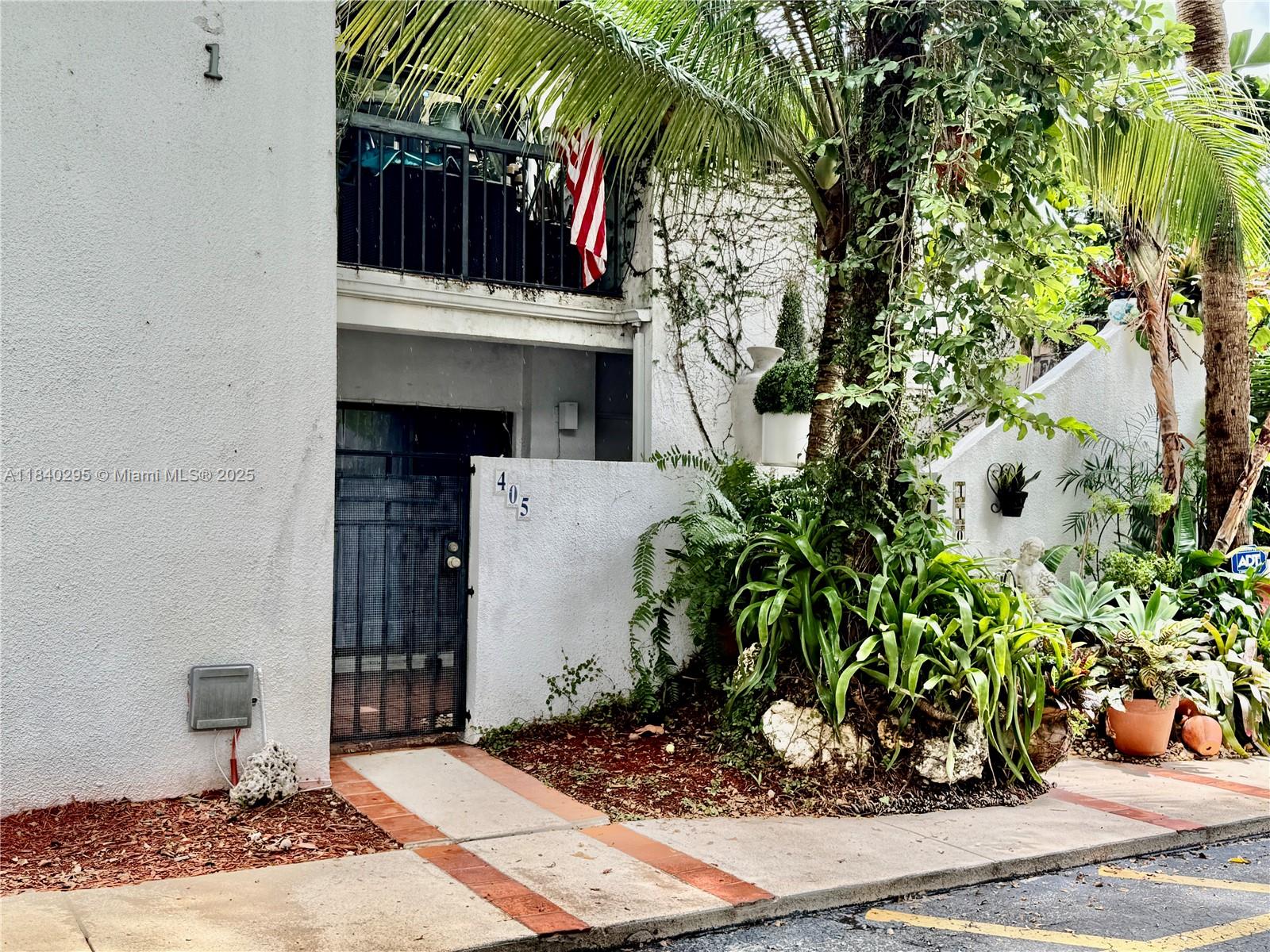 8331 SW 157th Ave #405