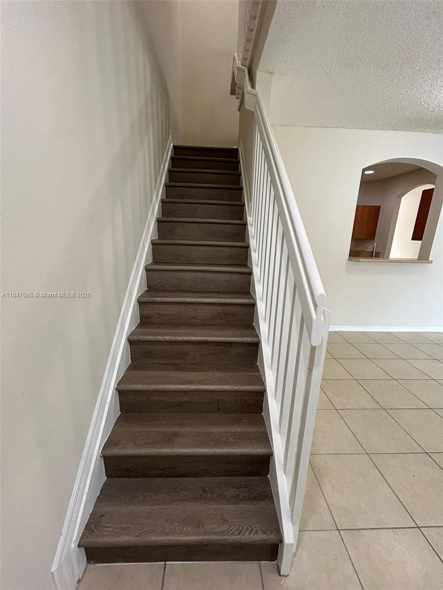 954 NE 42nd Ter Homestead, FL 33033