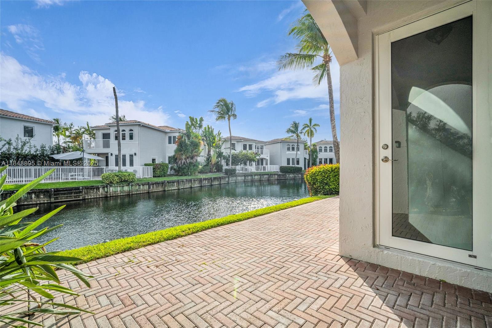 3156 NE 212th Ter Aventura, FL 33180