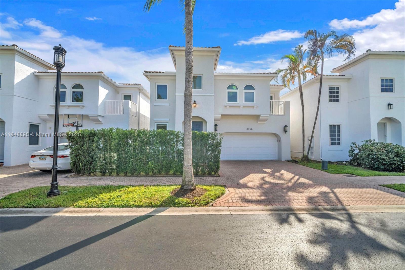 3156 NE 212th Ter Aventura, FL 33180