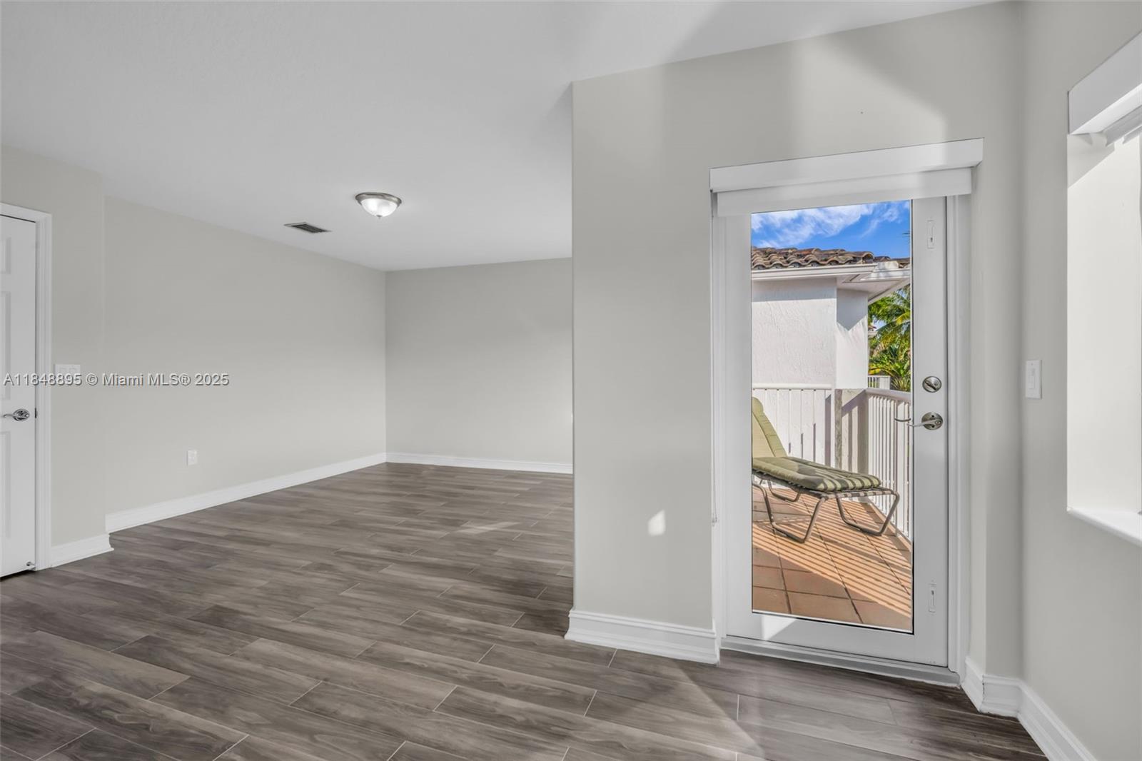 3156 NE 212th Ter Aventura, FL 33180