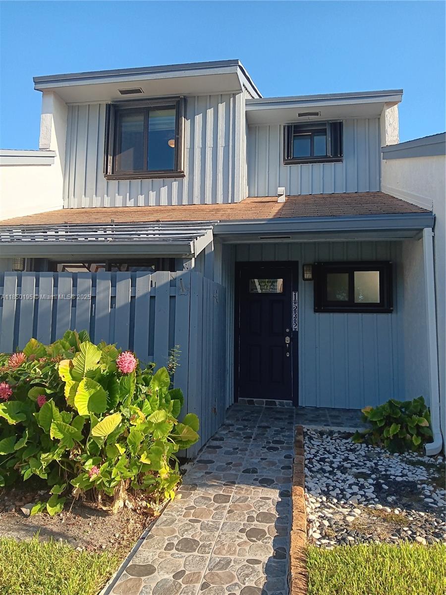 1532 Gabriel St #1532