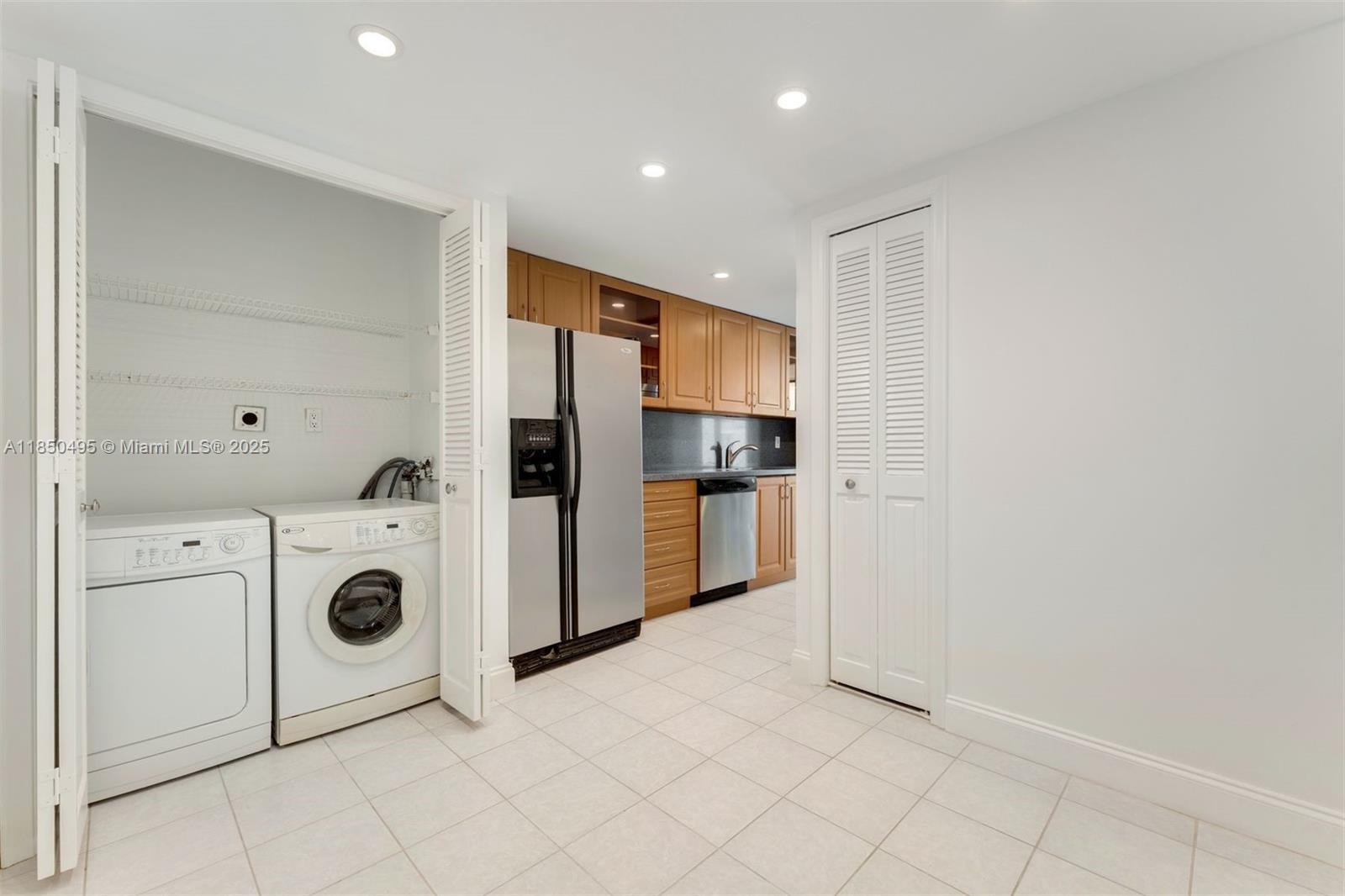 image Balmoral Condo11