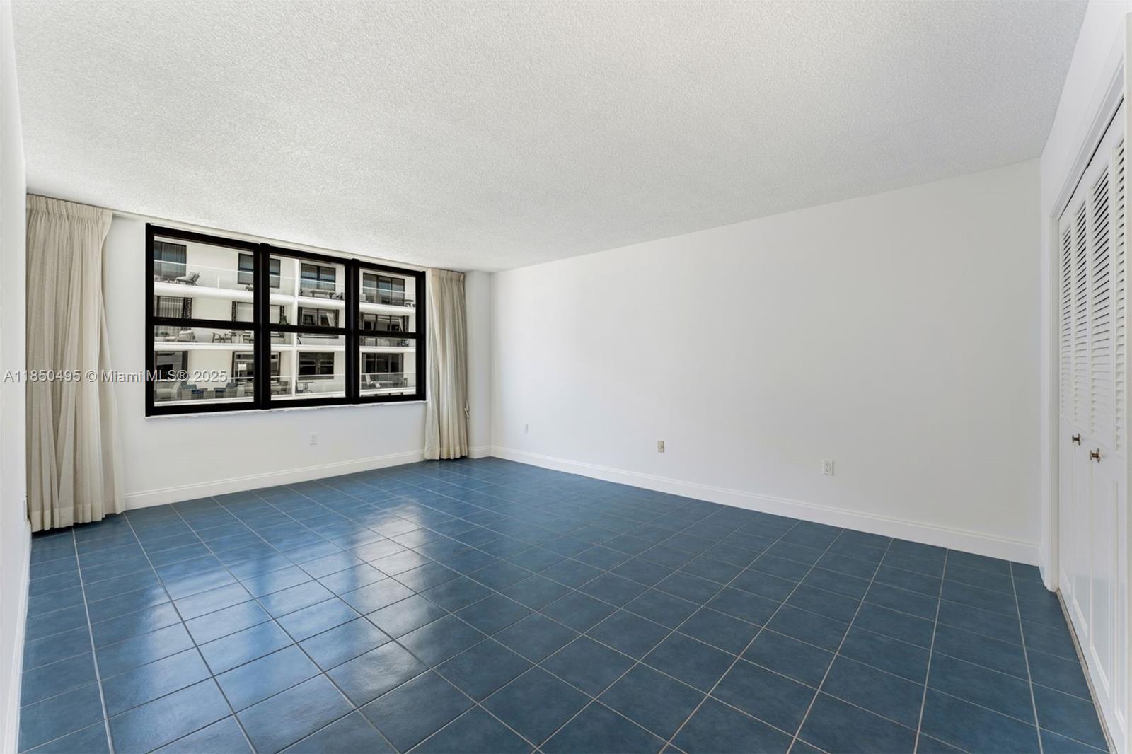 image Balmoral Condo17