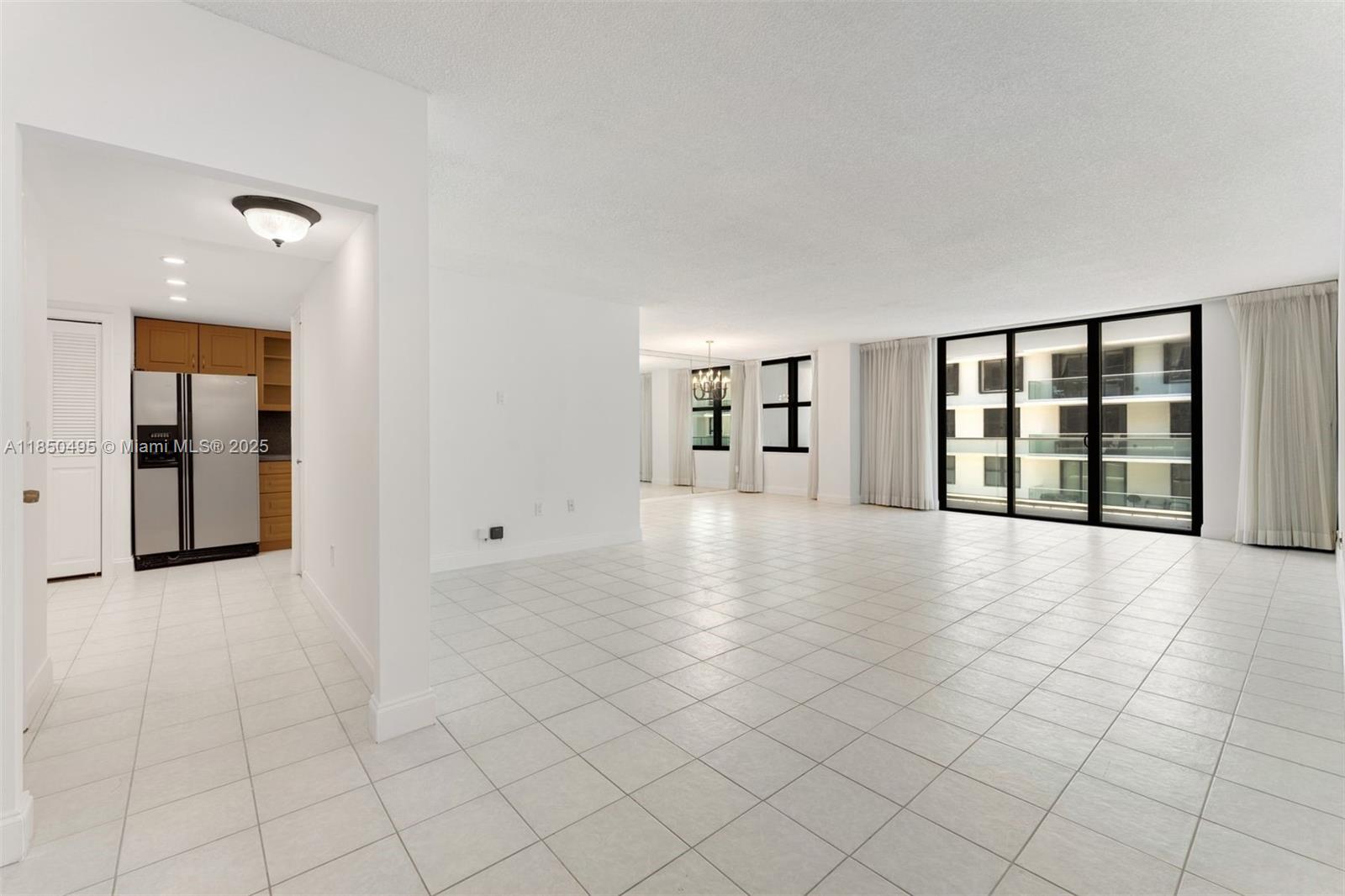 image Balmoral Condo1
