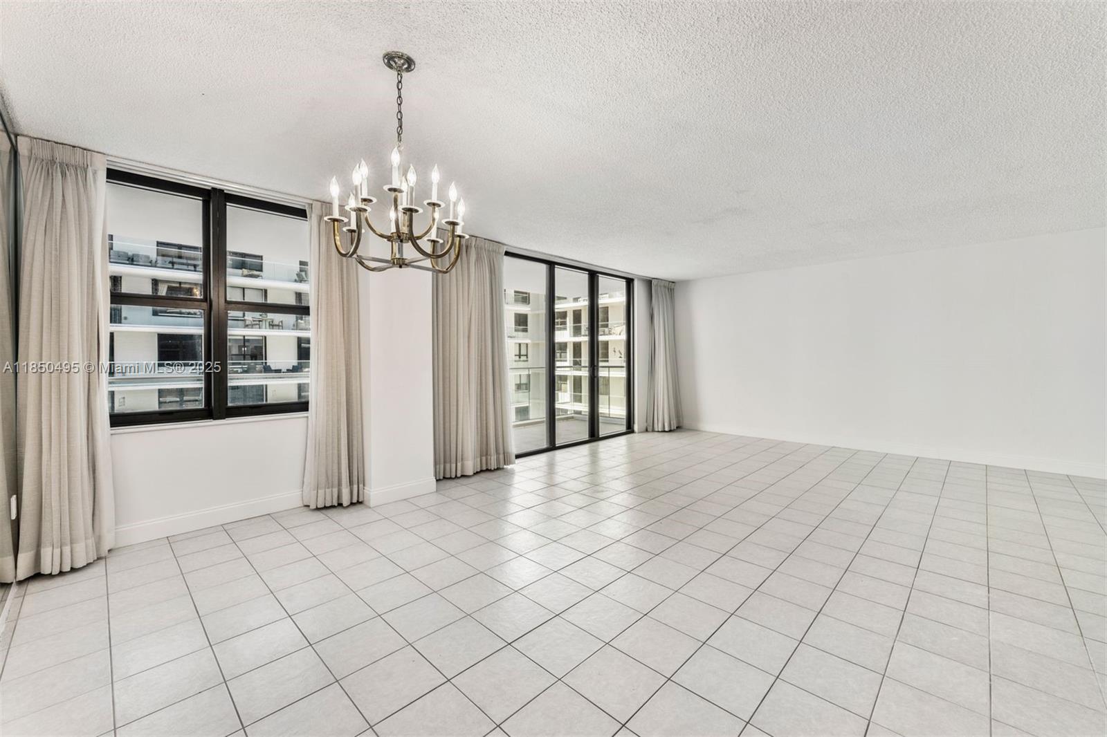 image Balmoral Condo7