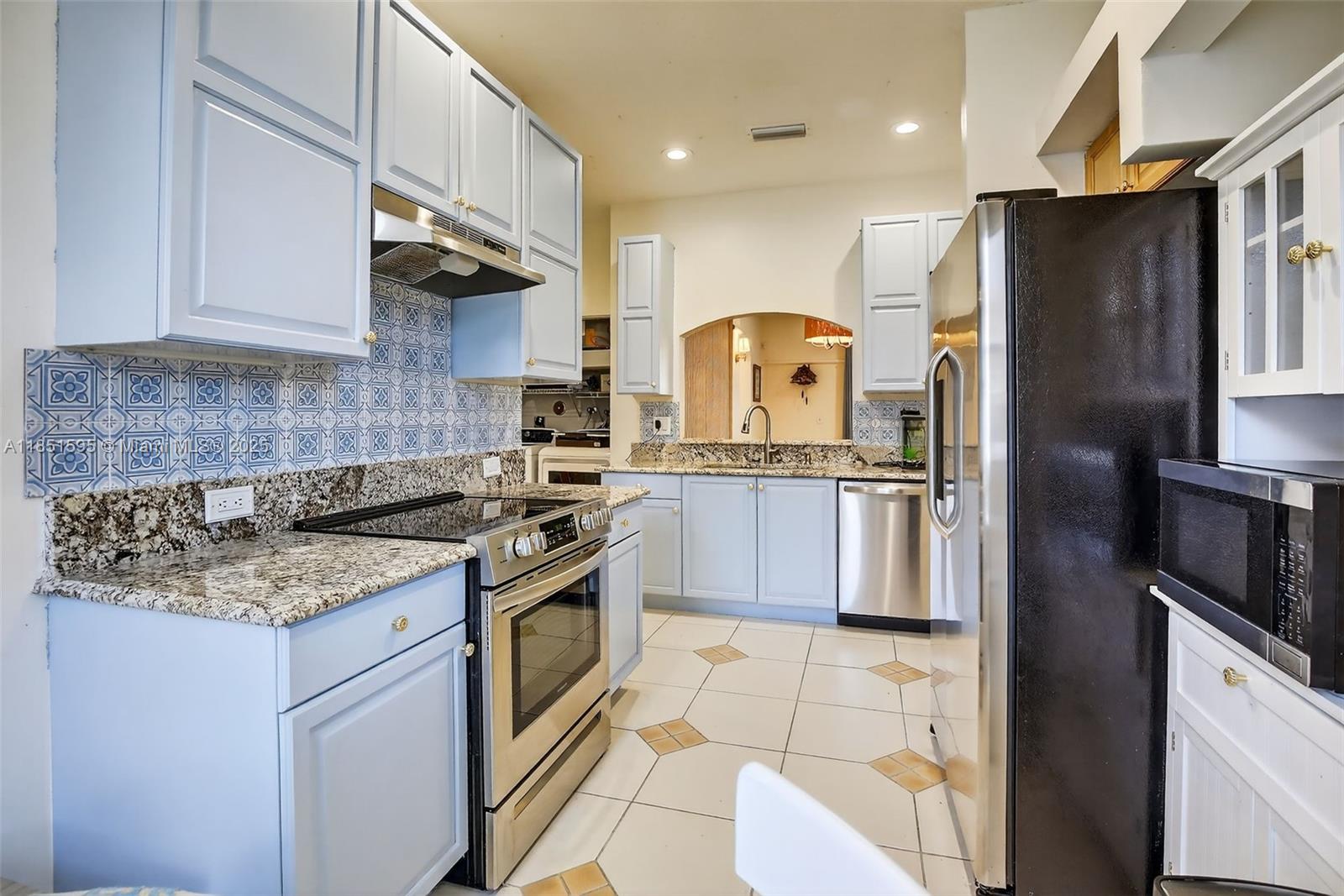 13174 NW 9th Ct Pembroke Pines, FL 33028