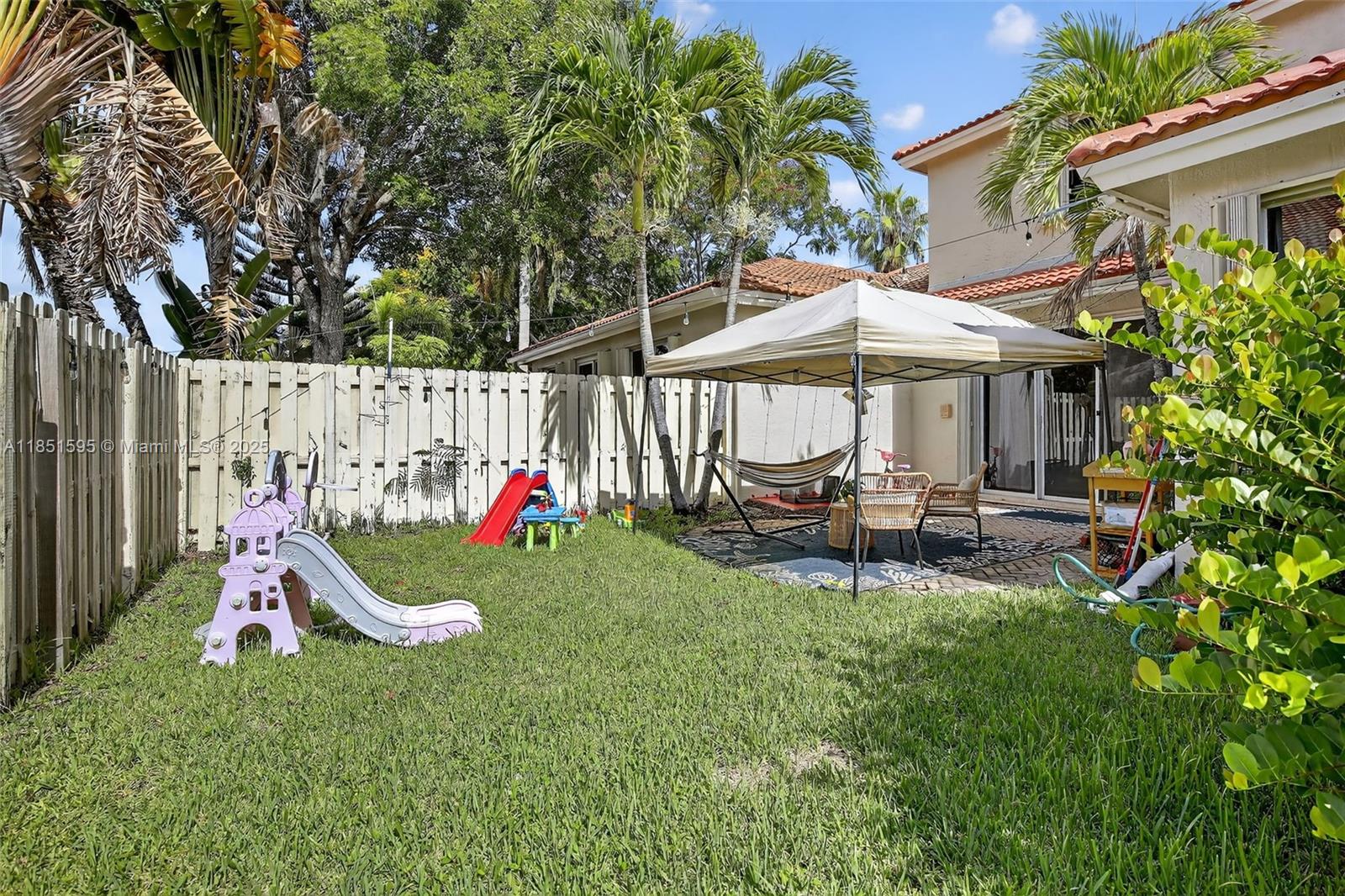 13174 NW 9th Ct Pembroke Pines, FL 33028