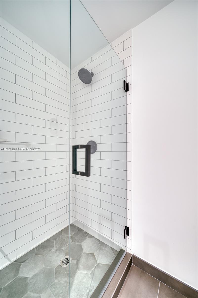 image The Elser Residences Miam16