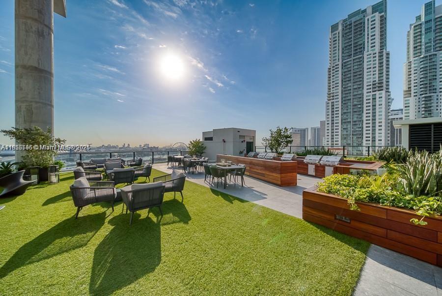 image The Elser Residences Miam35
