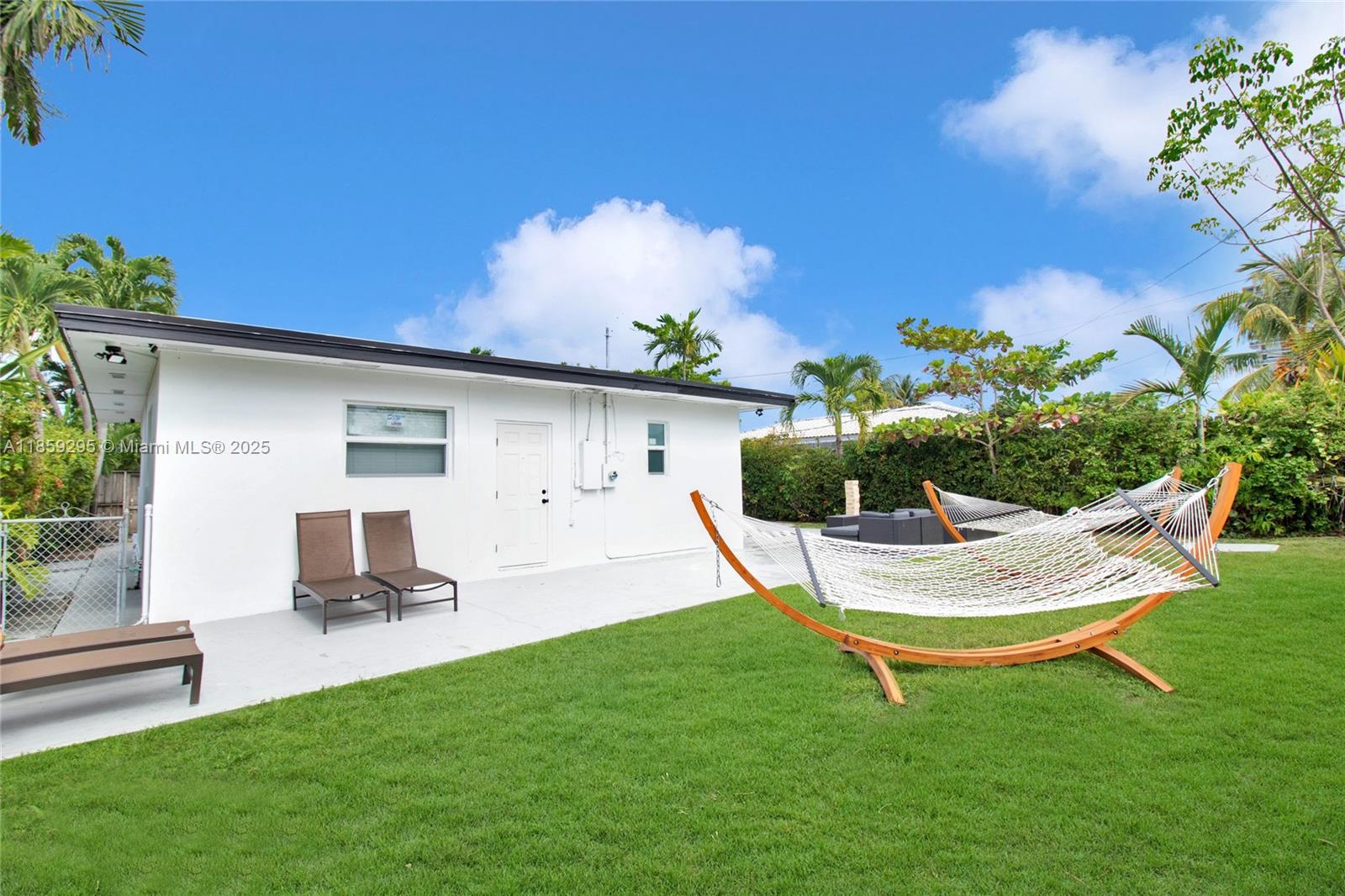 7517 Hispanola North Bay Village, FL 33141