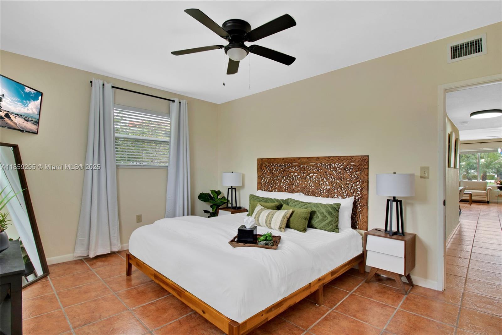 7517 Hispanola North Bay Village, FL 33141