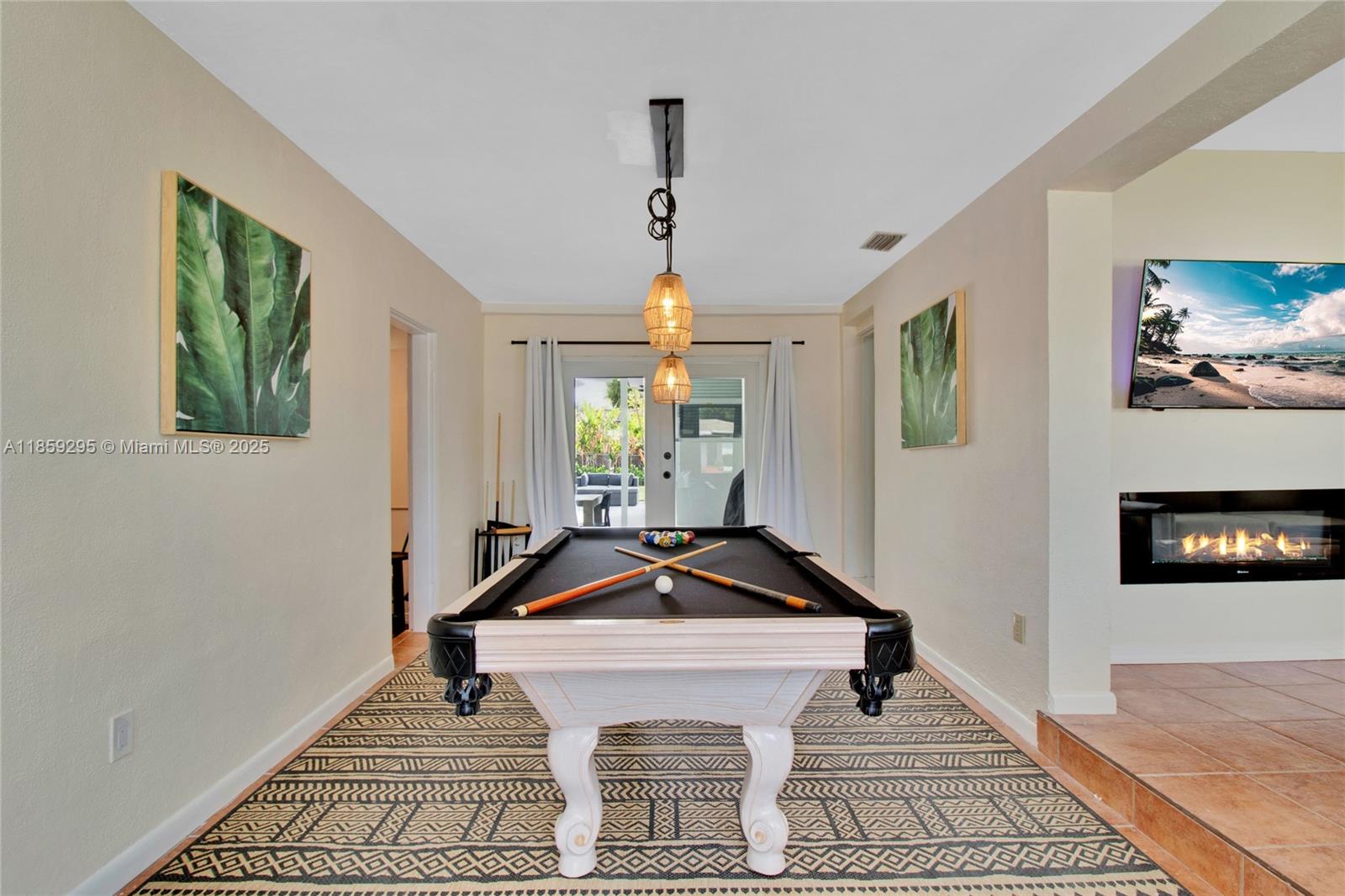 7517 Hispanola North Bay Village, FL 33141