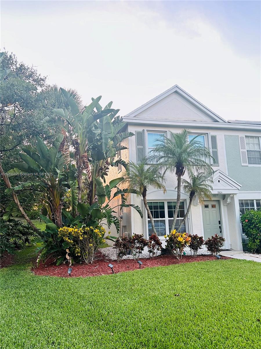 7821 Sanibel Dr #7821