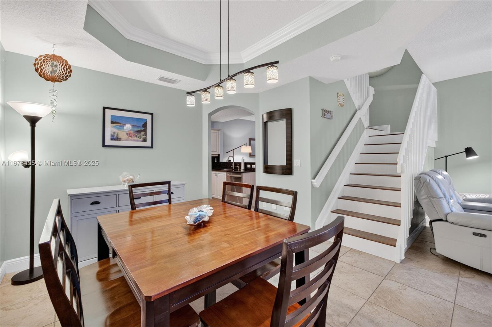 2225 Clipper Pl