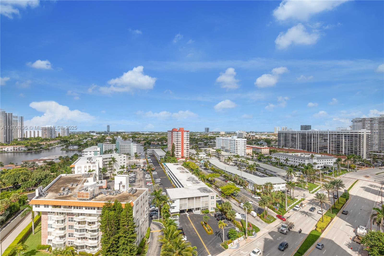 3180 S Ocean Dr #1517,Hallandale Beach, FL 33009