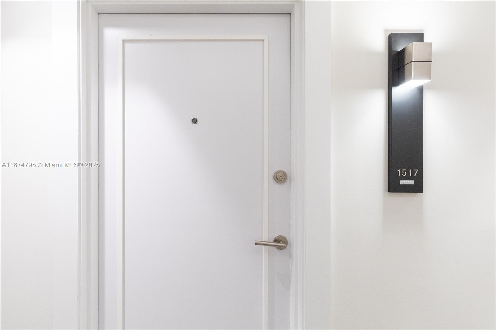 3180 S Ocean Dr #1517,Hallandale Beach, FL 33009