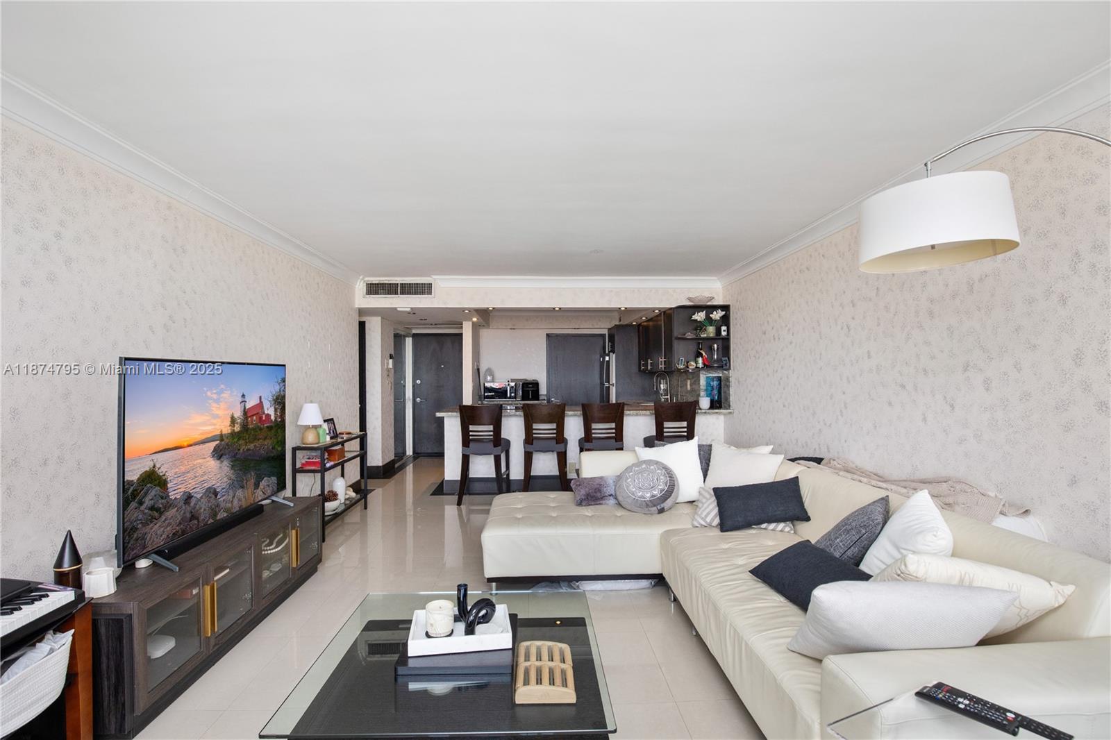 3180 S Ocean Dr #1517,Hallandale Beach, FL 33009