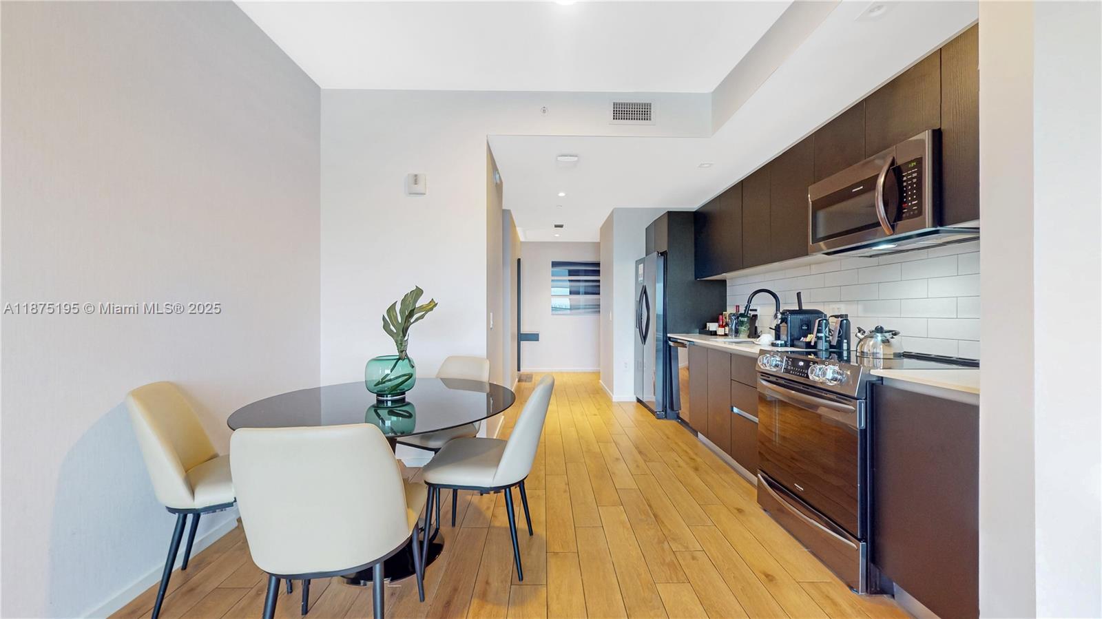 image The Elser Residences9