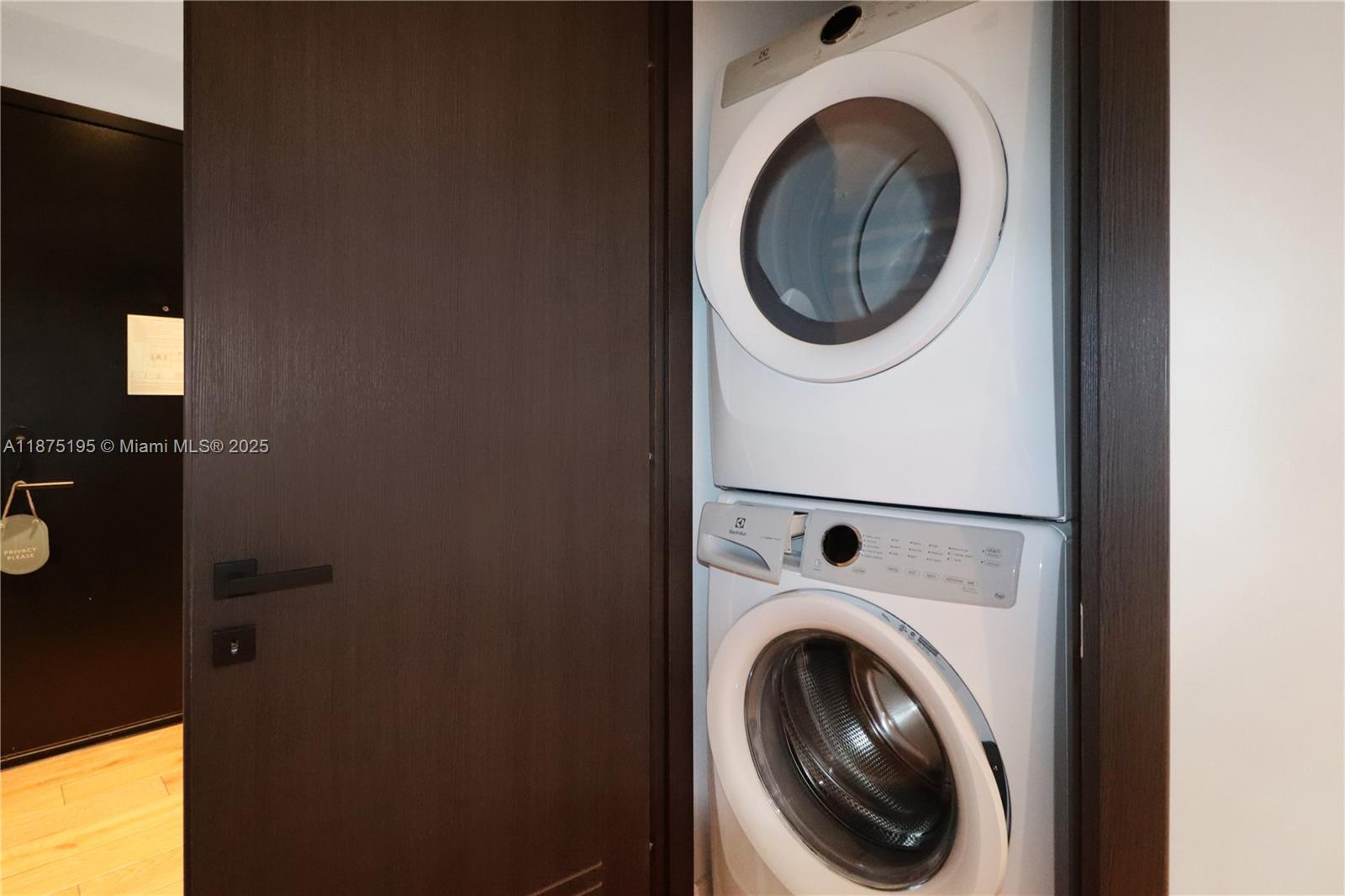 image The Elser Residences14