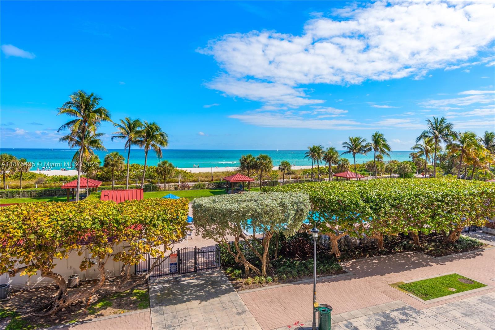 2555 Collins Ave #403,Miami Beach, FL 33140