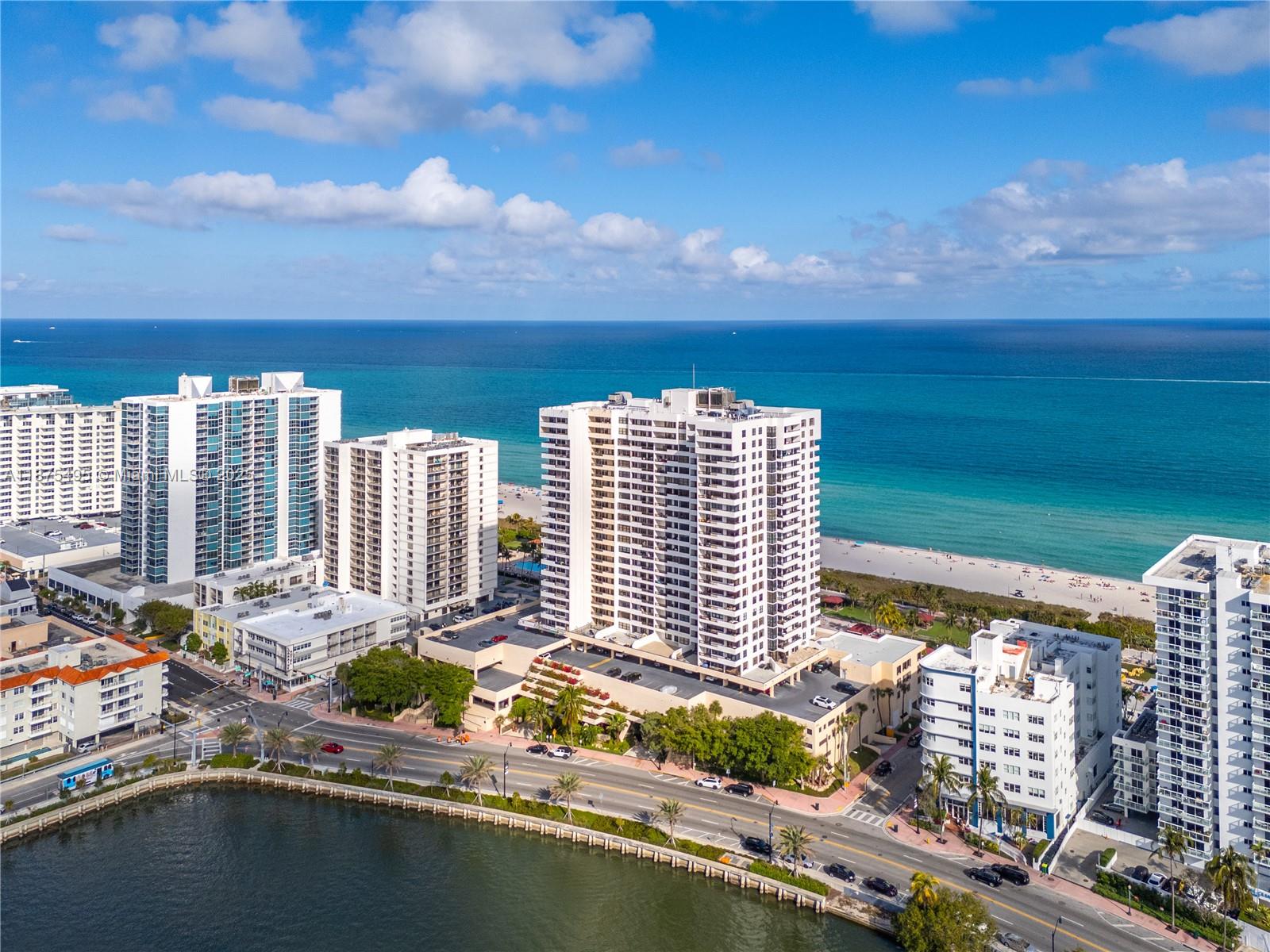 2555 Collins Ave #403,Miami Beach, FL 33140