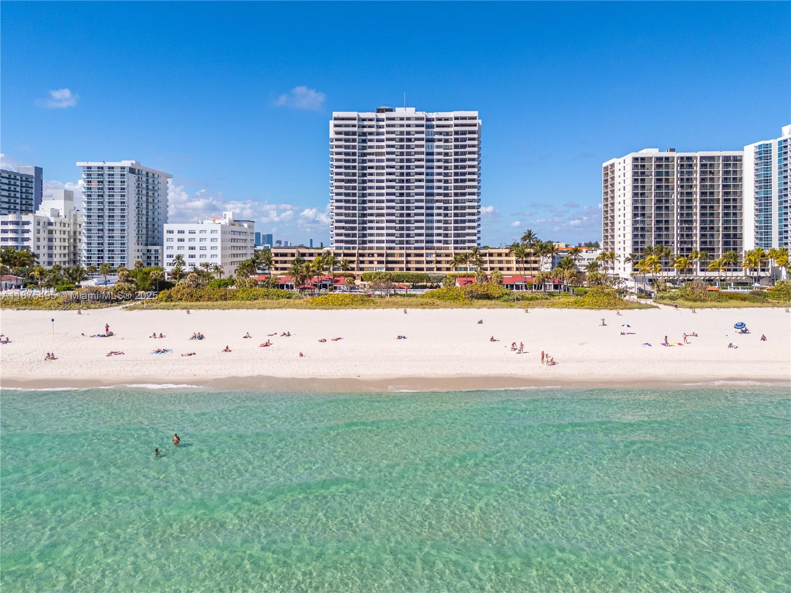 2555 Collins Ave #403,Miami Beach, FL 33140